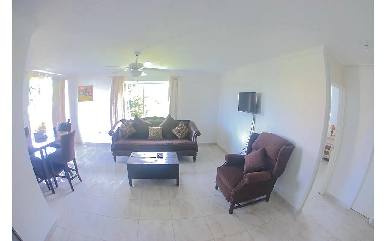 Beach Side Suite At Turtle Towers Очо-Риос 0*,  Ямайка
