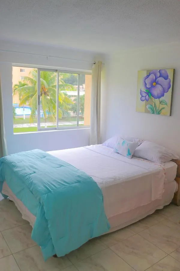 Apartment Beach Side Suite At Turtle Towers Ocho Rios